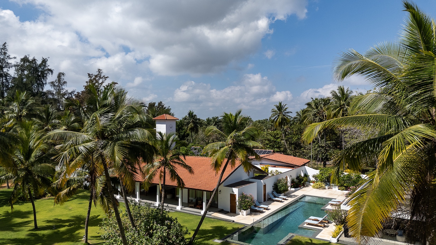 Kalkudah Beach House, Pasikuda, Sri Lanka 23.jpg