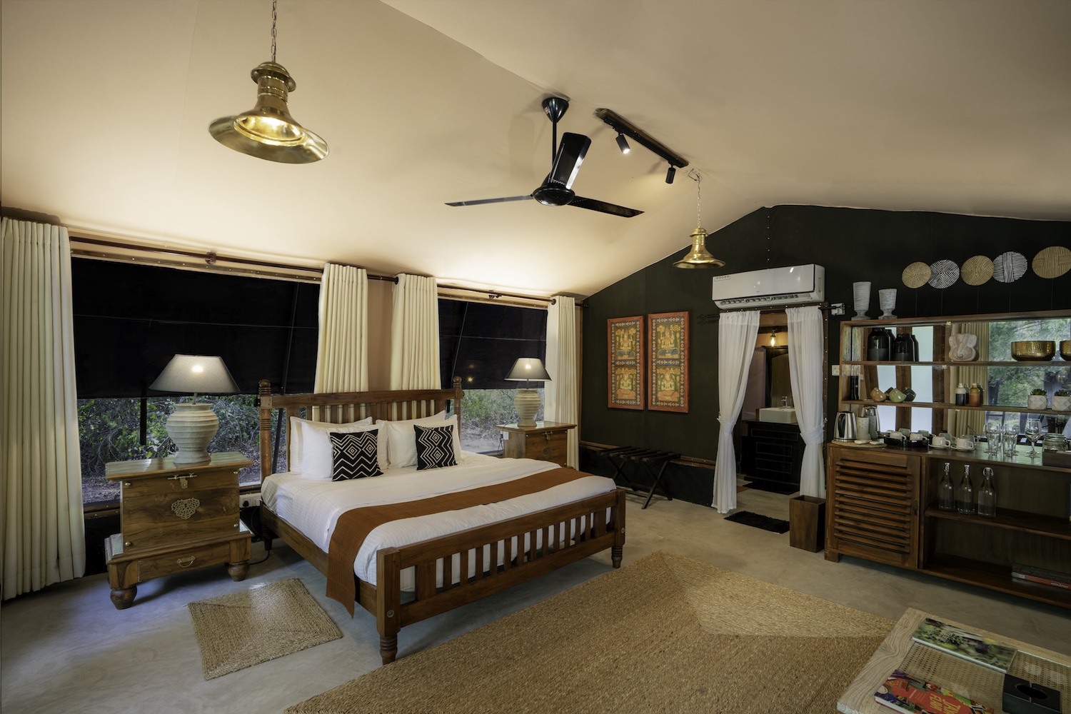 Leopard Trails Wilpattu National Park, Sri Lanka 12.jpg