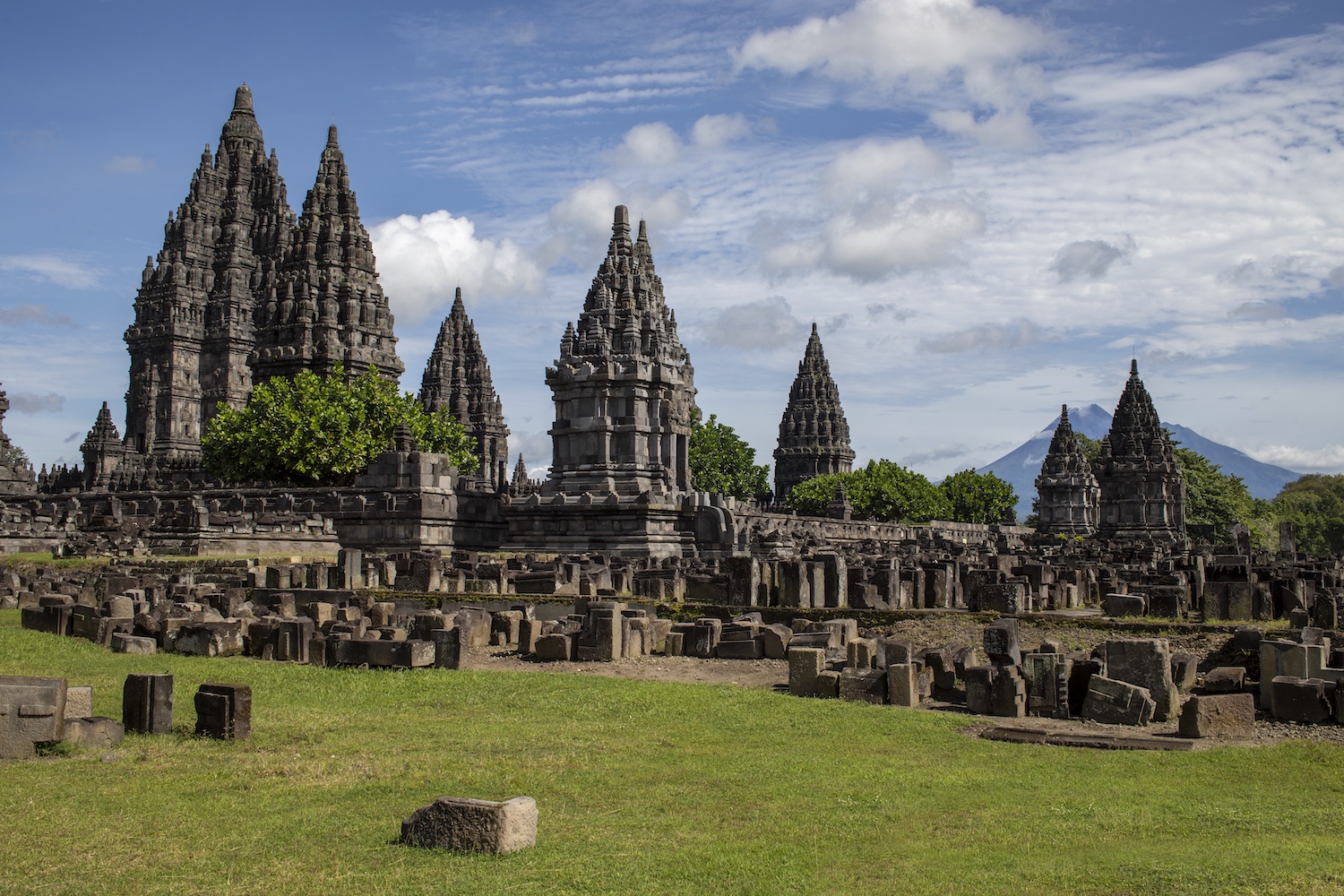 Amanjiwo - Indonesia, Java, Borobudur - Experience - Prambanan Temple.jpg