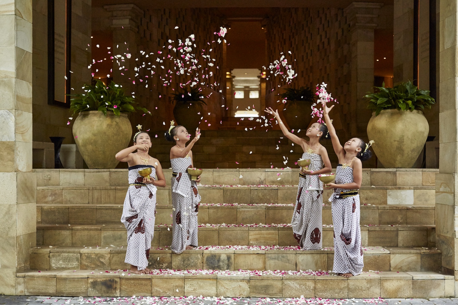 Amanjiwo, Indonesia - Flower Girls.jpg