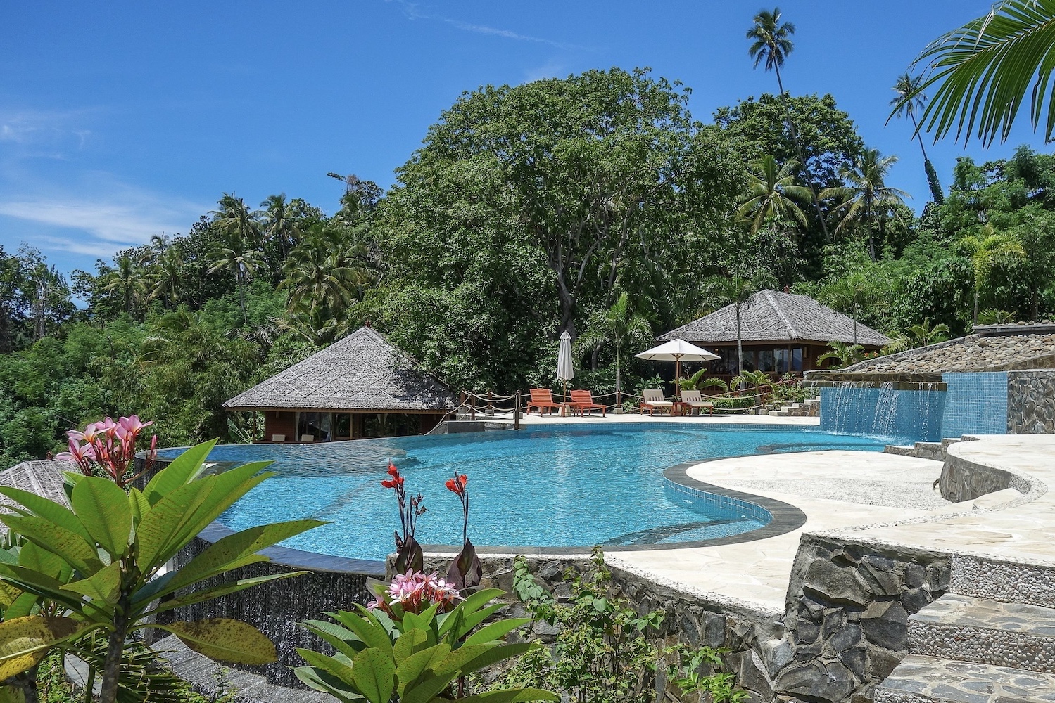 Bunaken Oasis Dive Resort, Bunaken, North Sulawesi, Indonesia 5.jpg