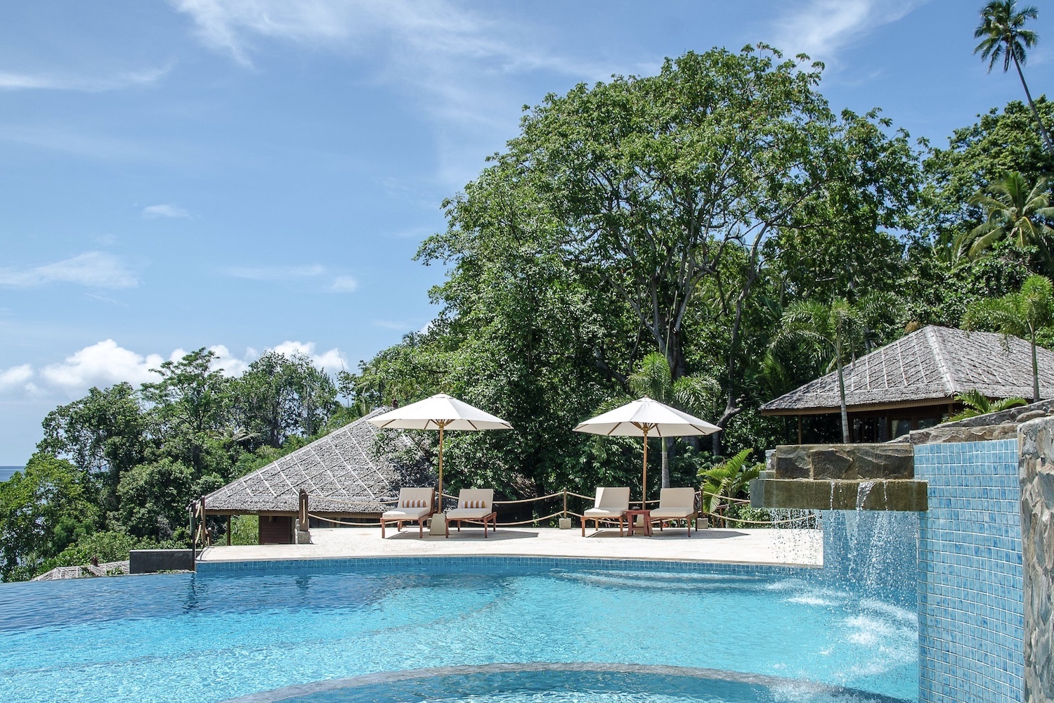 Bunaken Oasis Dive Resort, Bunaken, North Sulawesi, Indonesia 12.jpg