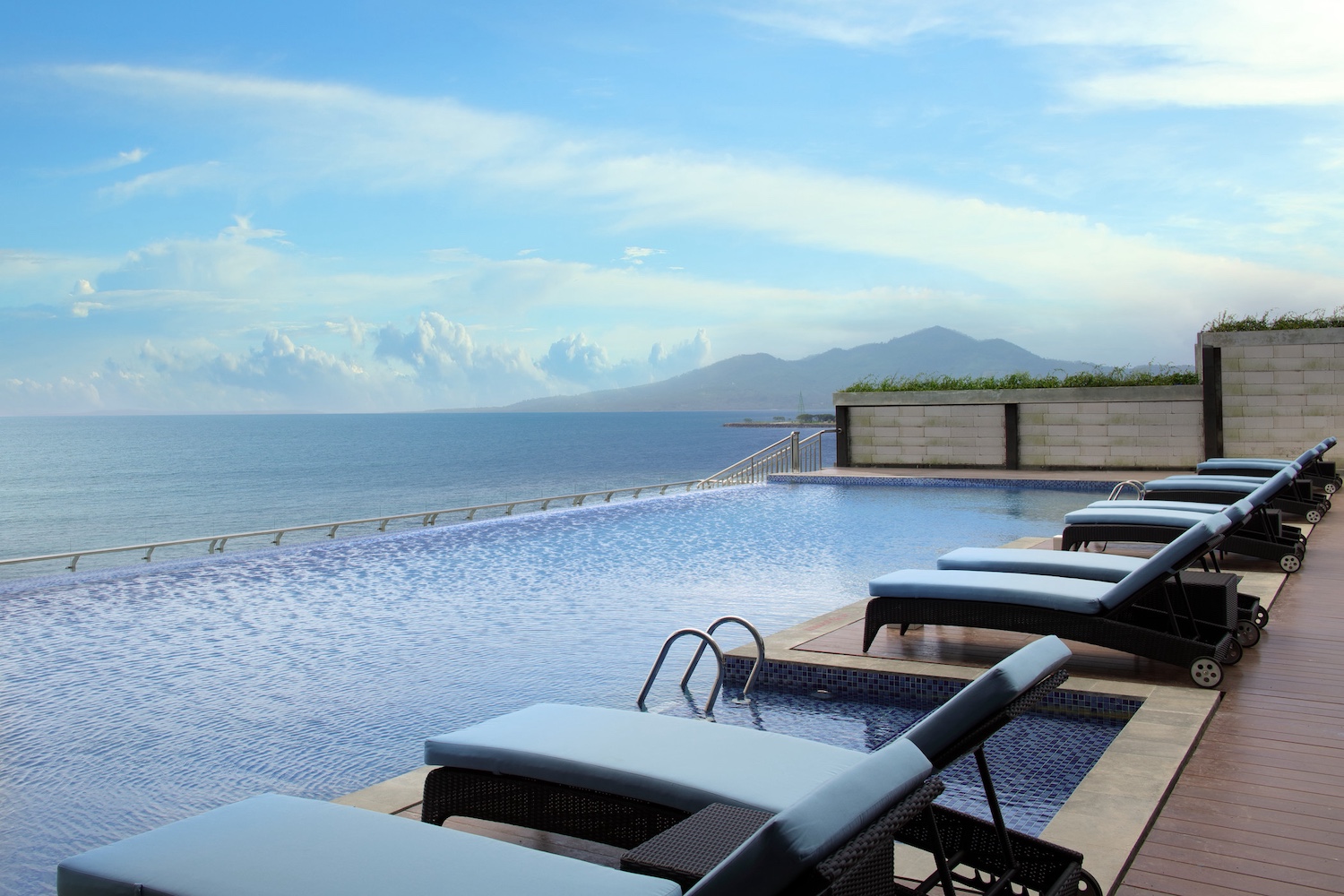 Four Points by Sheraton, Manado, Sulawesi, Indonesia 9.jpg