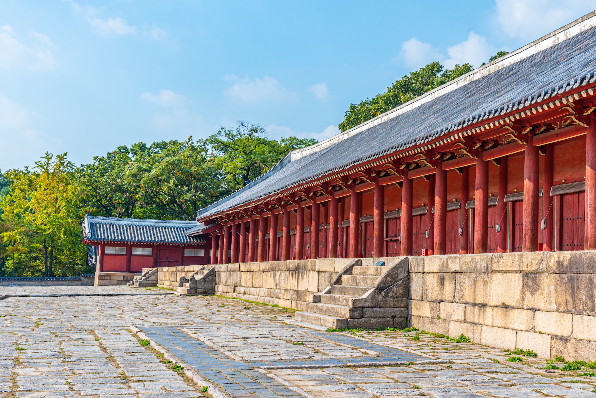 Jongmyo Shrine at Seoul, Republic of Korea.jpeg